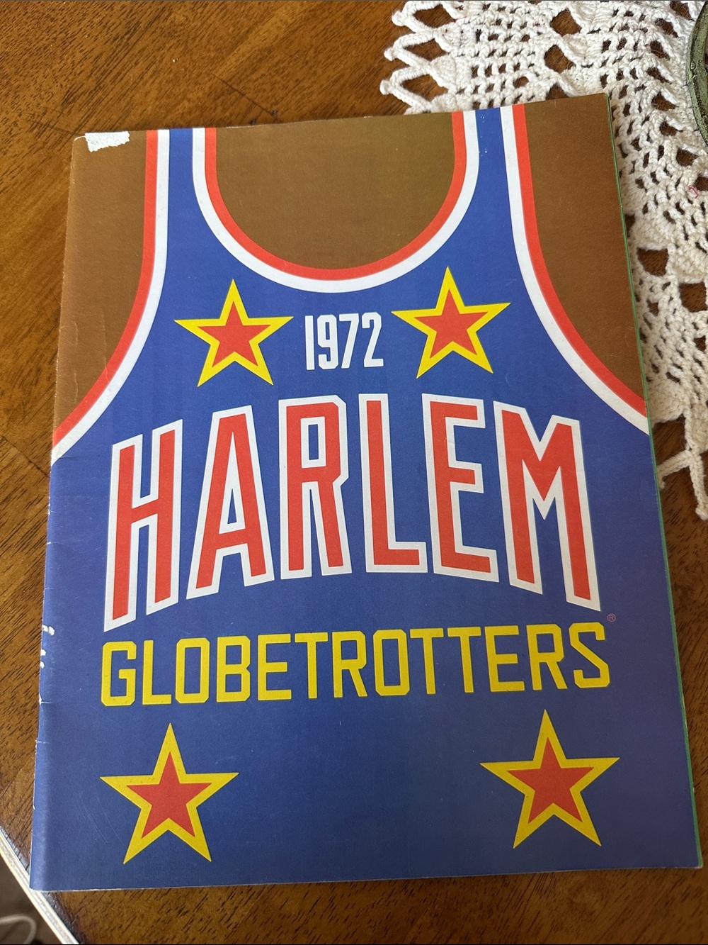 Harlem Globetrotters 1972 Program- Blue, Red, Yellow
